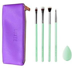 New Luxie Florals Brush Set